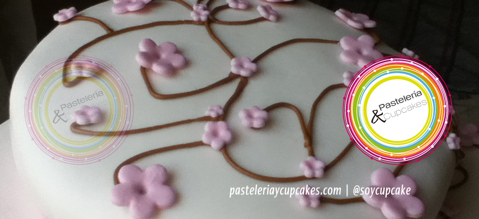 Jardin de flores de cerezos