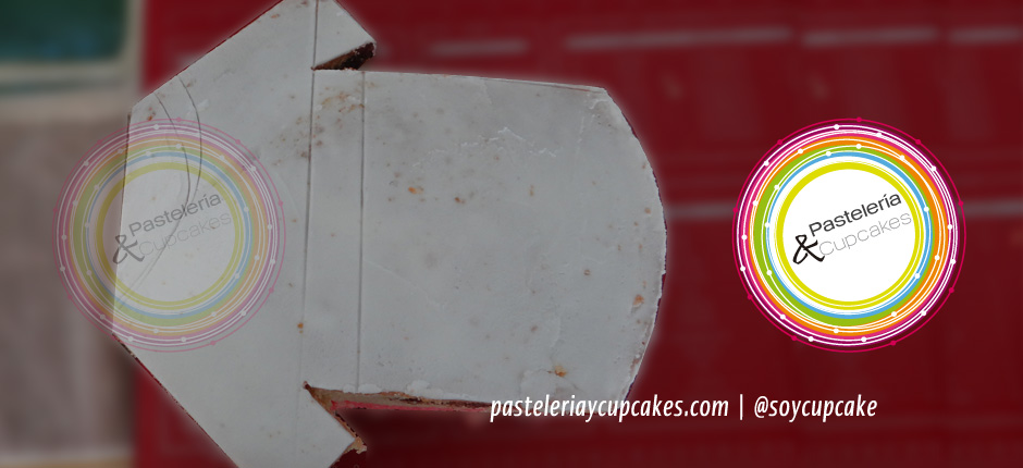 Pastel en forma de bata de doctor