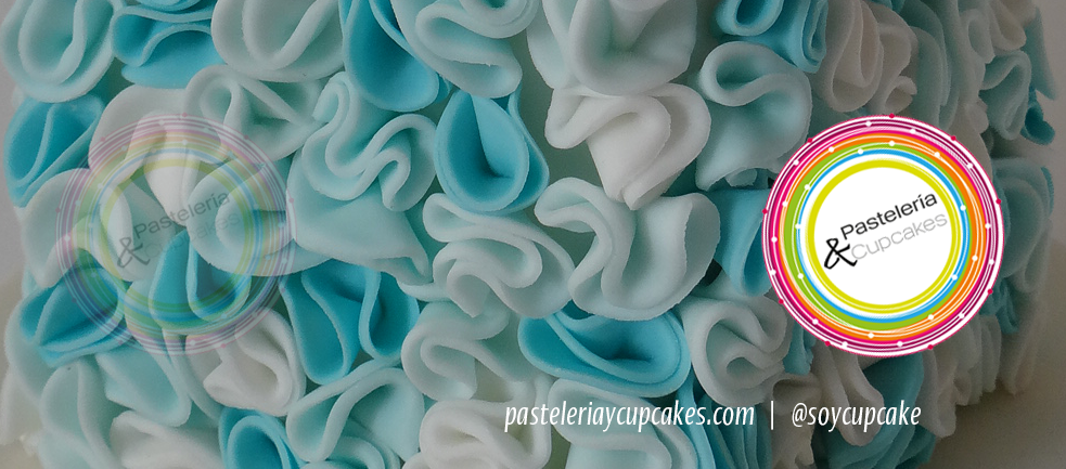 pastel de peonias y olanes