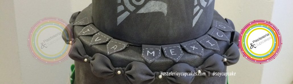 Silueta hecho en mexico, banderin viva méxico